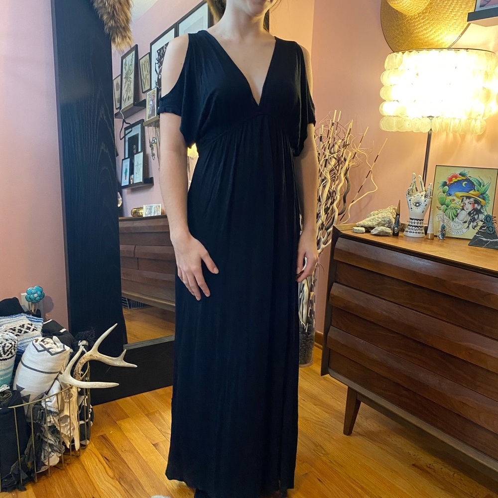 Black long maxi dress with open shoulders